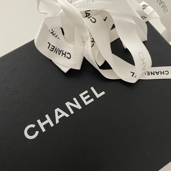 CHANEL CC Turlock Loafers - Picture 5 of 6